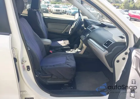 2017 Subaru Forester 2.5I Premium из США, поврежденный, VIN JF2SJAEC6HH507546